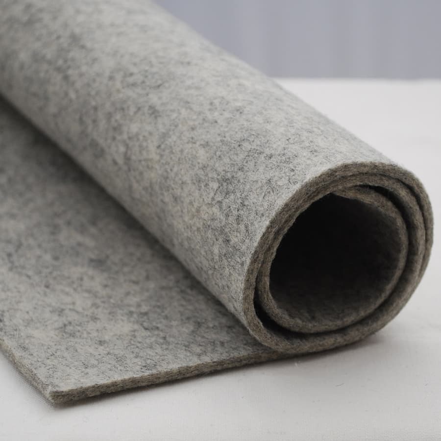 Roll felt needle-punch